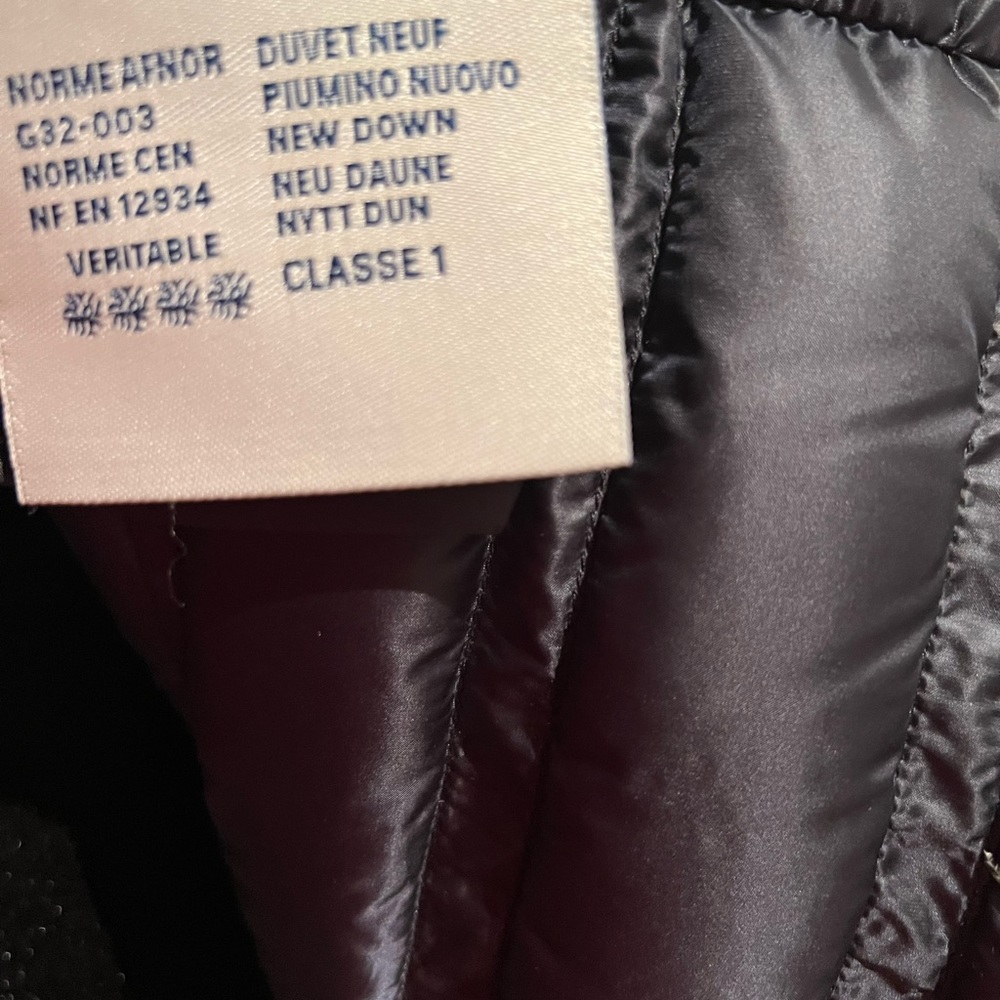 Moncler authentic jacket - Picture 7 of 13